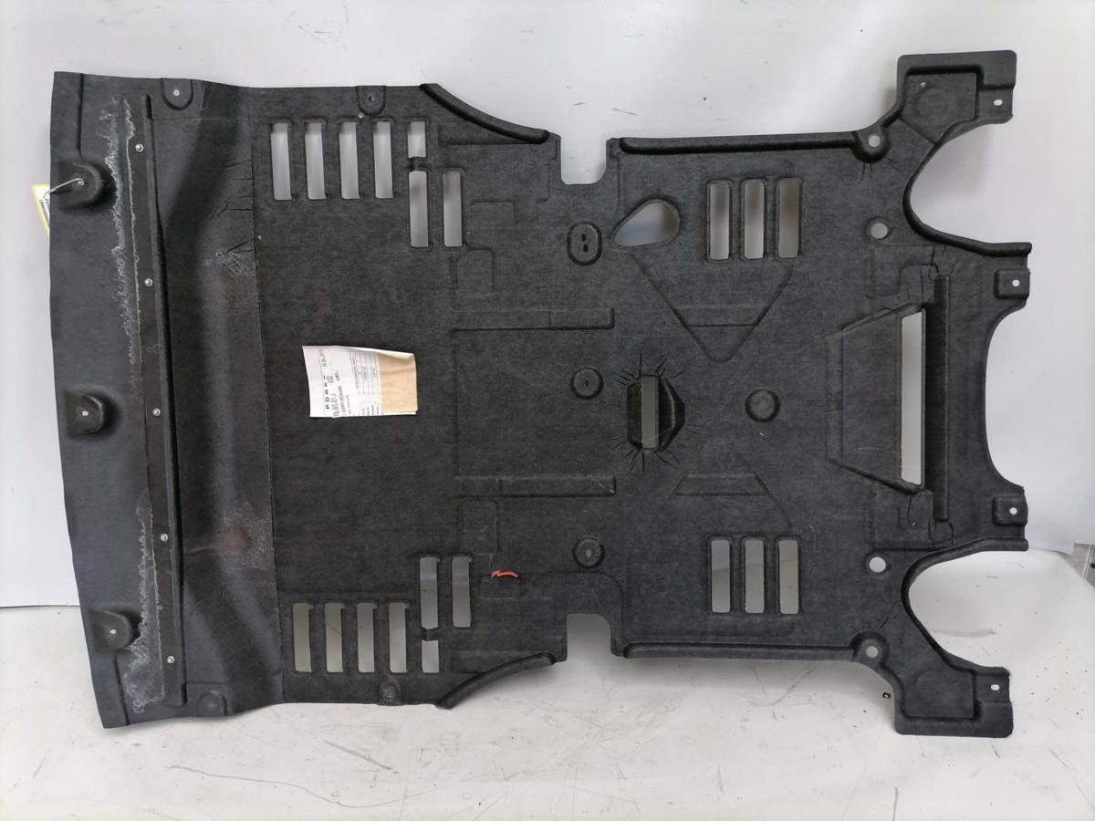 Porsche Macan original Motorunterschutz Unterfahrschutz Bj.2015